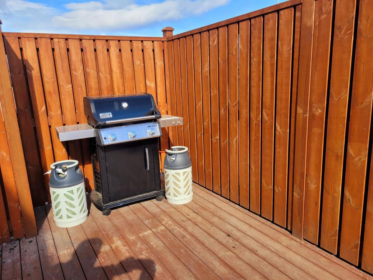 Ak Rentals, With Hot Tubs Akureyri Eksteriør billede